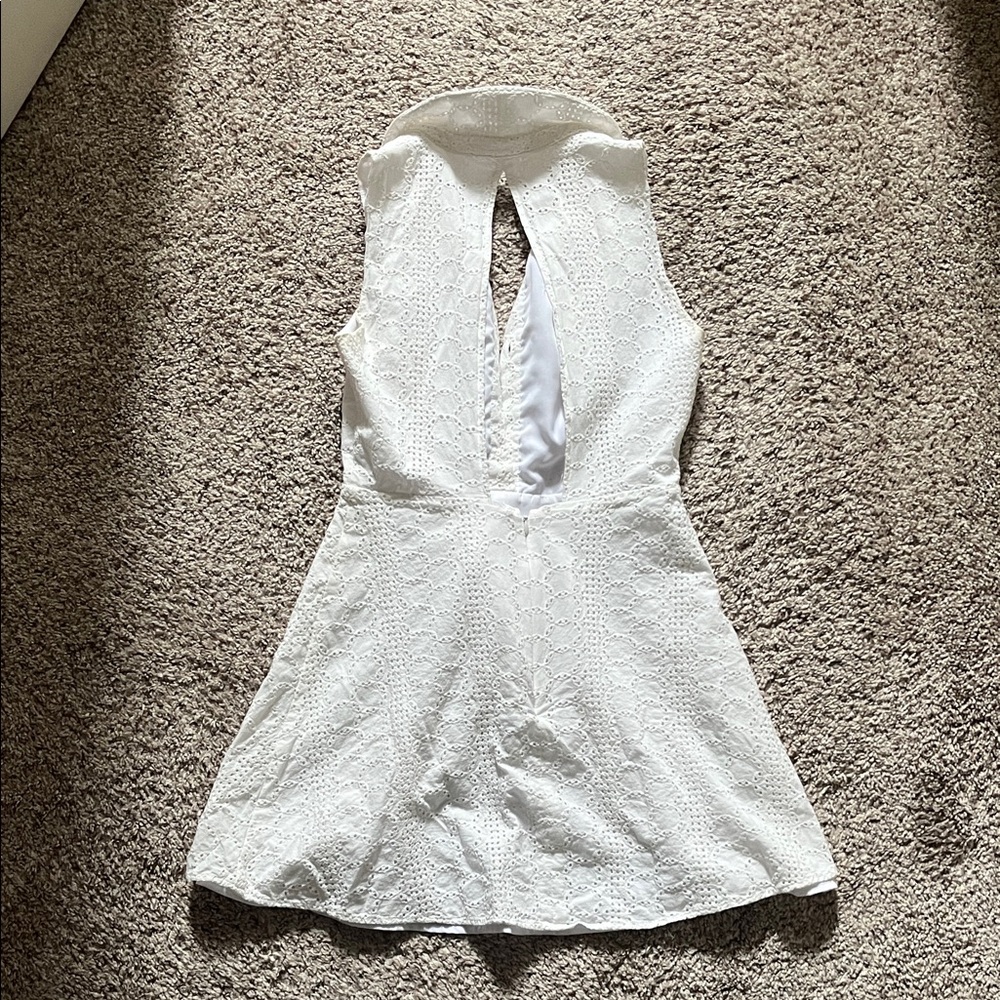 BCBGeneration White Textured Mini Dress - Picture 4 of 4